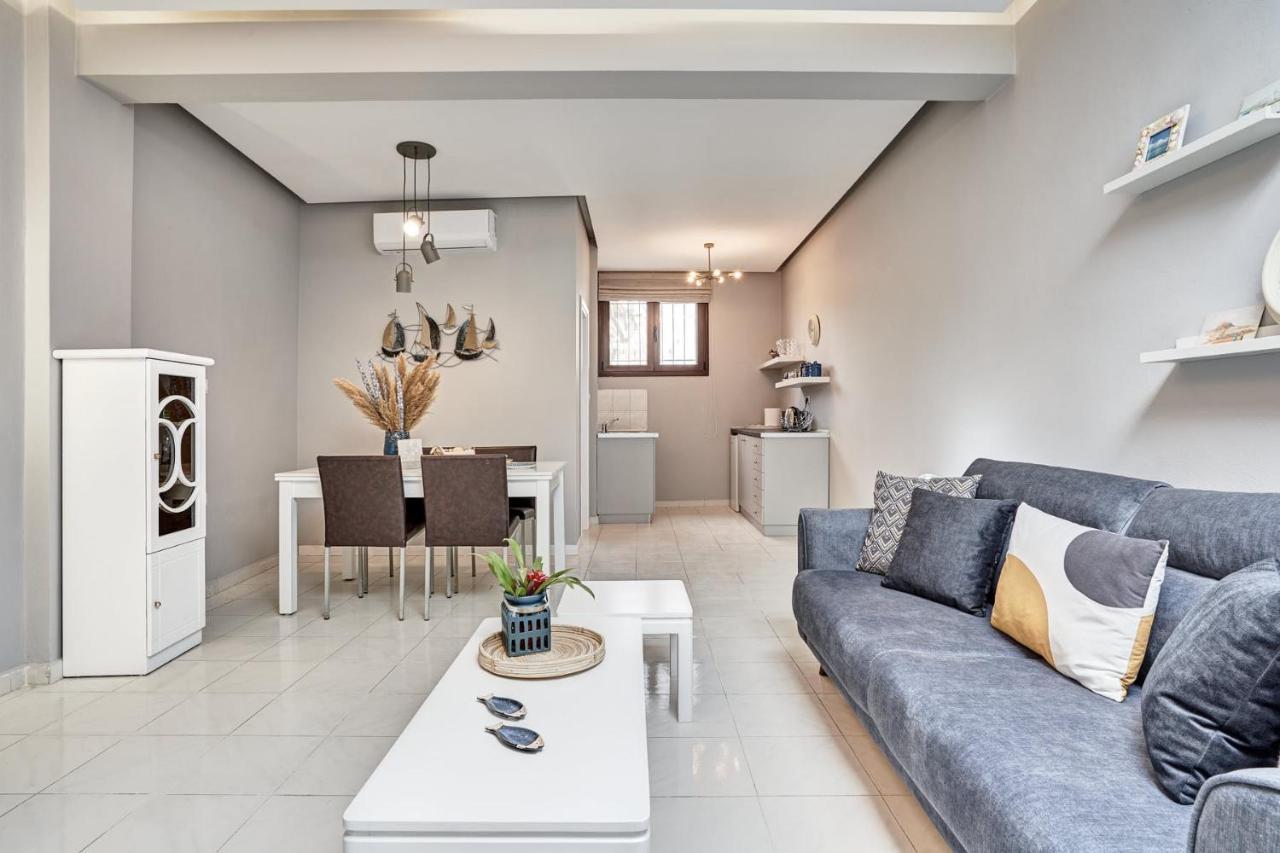 Old Town Luxury Velvet Apartment Rhodes City المظهر الخارجي الصورة