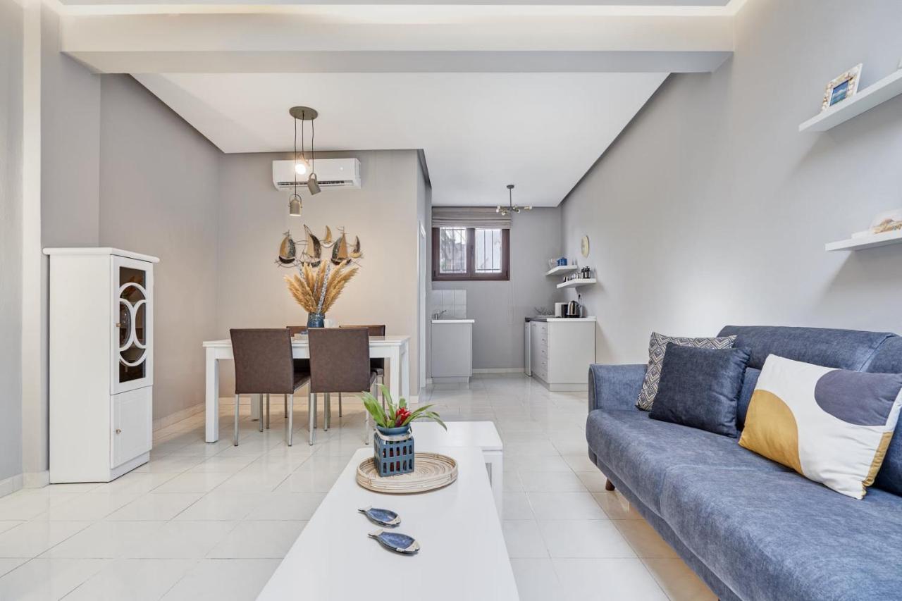 Old Town Luxury Velvet Apartment Rhodes City المظهر الخارجي الصورة