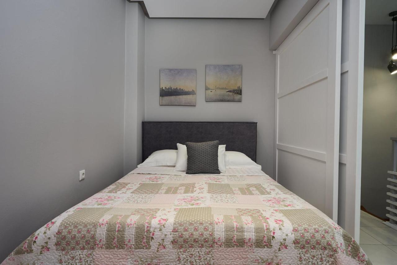 Old Town Luxury Velvet Apartment Rhodes City المظهر الخارجي الصورة